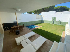 The Traveller's House Villa Augusta golf y playa